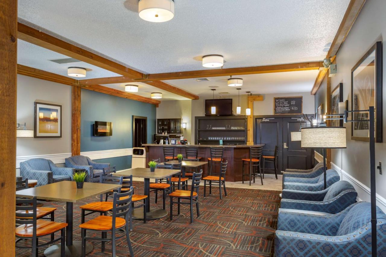 Best Western Plus Como Park Hotel Saint Paul Bagian luar foto