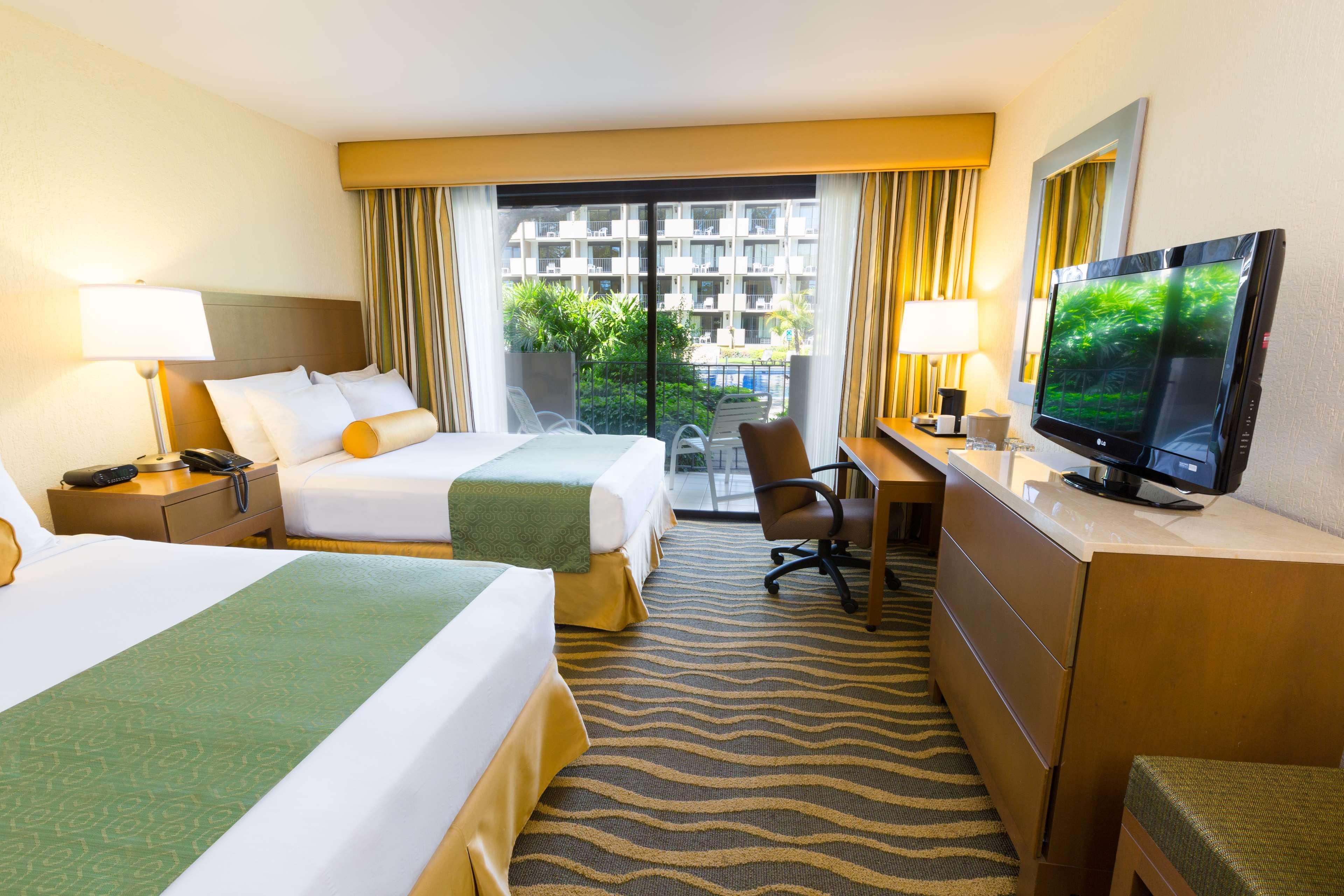 Best Western Plus Como Park Hotel Saint Paul Bagian luar foto