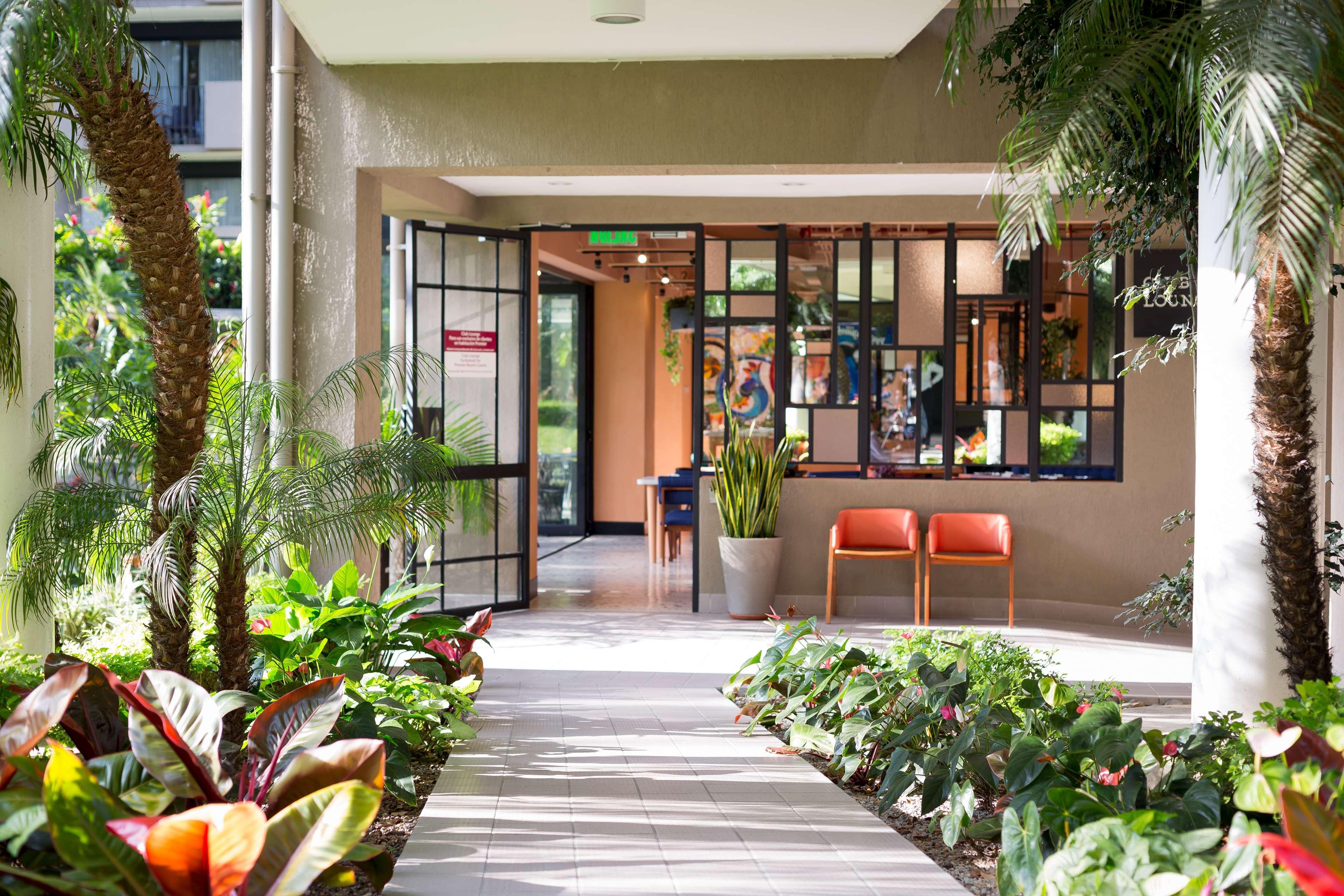 Best Western Plus Como Park Hotel Saint Paul Bagian luar foto